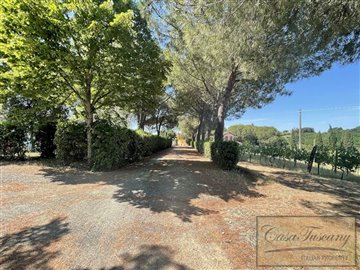 agriturismo-for-sale-in-tuscany-64-1200