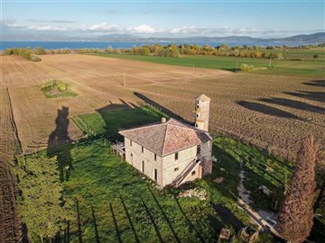 stone-house-for-sale-near-lake-trasimeno-umbr