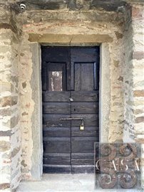 stone-house-for-sale-near-cortona-tuscany-20