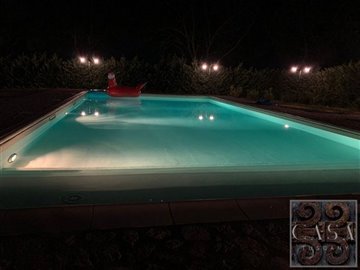 house-with-pool-for-sale-near-cortona-2