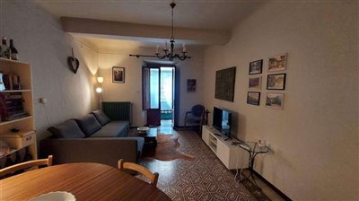 apartment-for-sale-on-the-river-in-bagni-di-l