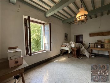 villa-for-sale-near-pisa-tuscany-10