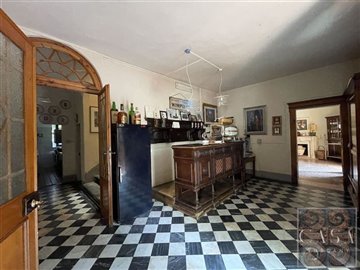villa-for-sale-near-pisa-tuscany-14