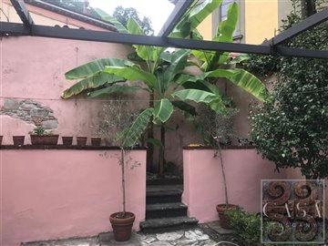 apartment-with-garden-for-sale-in-bagni-di-lu
