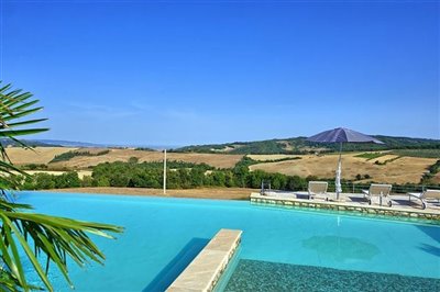borgo-apartment-with-pool-for-sale-near-volte