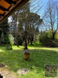 ancient-villa-for-sale-near-cortona-tuscany-7