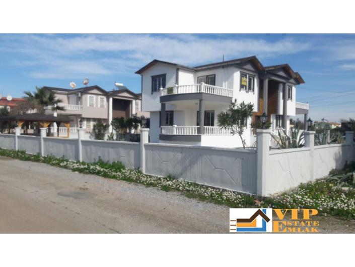 Image No.15-4 Bed Villa / Detached for sale