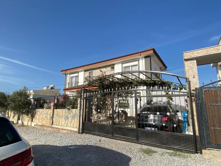 Image No.2-4 Bed Villa / Detached for sale