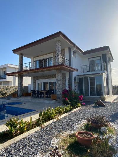 Image No.14-4 Bed Villa / Detached for sale