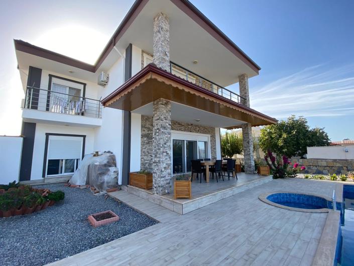 Image No.15-4 Bed Villa / Detached for sale