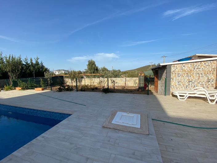 Image No.19-4 Bed Villa / Detached for sale