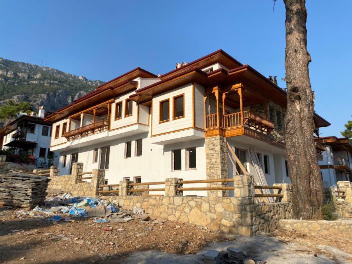 Image No.1-3 Bed Villa / Detached for sale