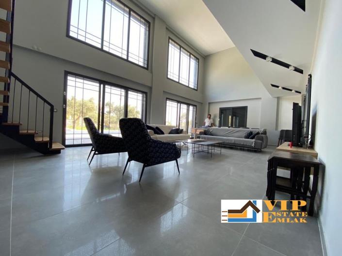 Image No.4-4 Bed Villa / Detached for sale