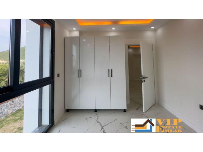 Image No.19-5 Bed Villa / Detached for sale