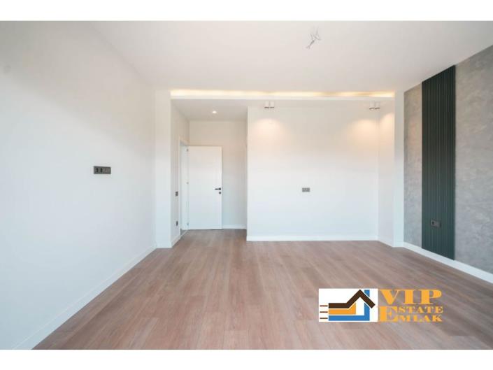 Image No.12-5 Bed Villa / Detached for sale