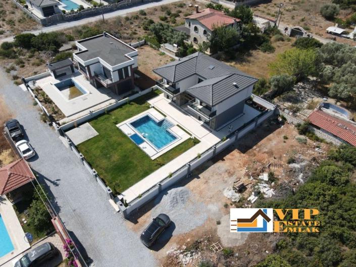 Image No.56-5 Bed Villa / Detached for sale