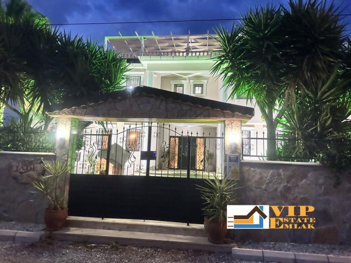 Image No.1-Villa / Détaché de 4 chambres à vendre à Didim