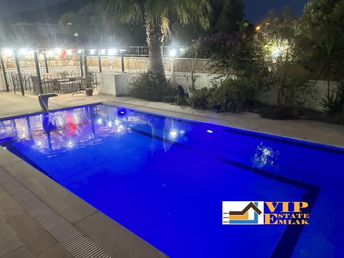 Image No.57-Villa / Détaché de 4 chambres à vendre à Didim