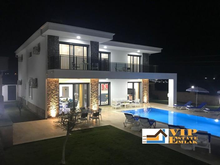 Image No.3-5 Bed Villa / Detached for sale