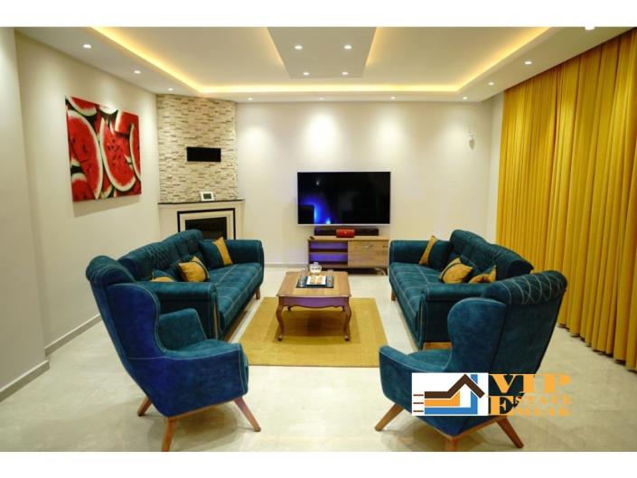 Image No.8-5 Bed Villa / Detached for sale