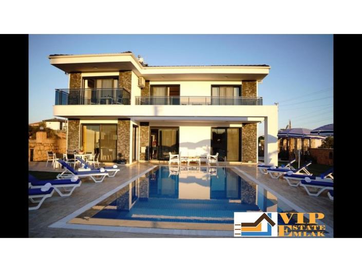 Image No.29-5 Bed Villa / Detached for sale