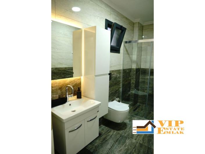 Image No.21-5 Bed Villa / Detached for sale