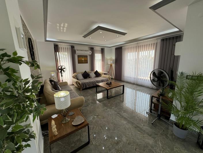 Image No.3-Villa / Détaché de 4 chambres à vendre à Didim