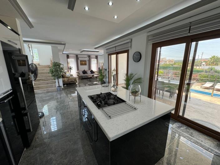 Image No.51-Villa / Détaché de 4 chambres à vendre à Didim