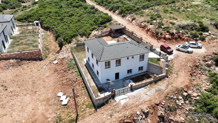 Image No.41-5 Bed Bungalow for sale