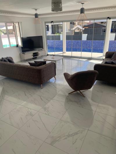 Image No.3-4 Bed Villa / Detached for sale