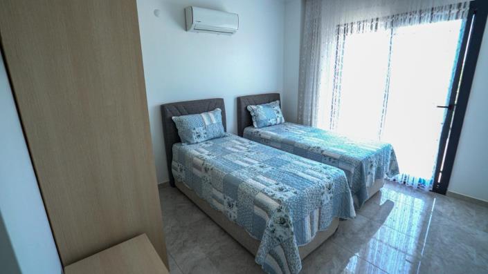 Image No.32-3 Bed Bungalow for sale