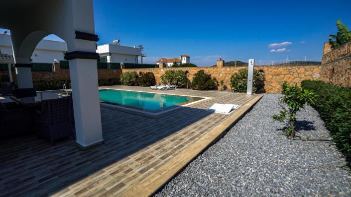 Image No.11-3 Bed Bungalow for sale