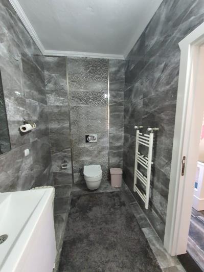 Image No.31-9 Bed Villa / Detached for sale