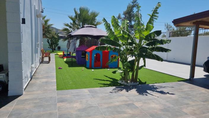 Image No.49-9 Bed Villa / Detached for sale