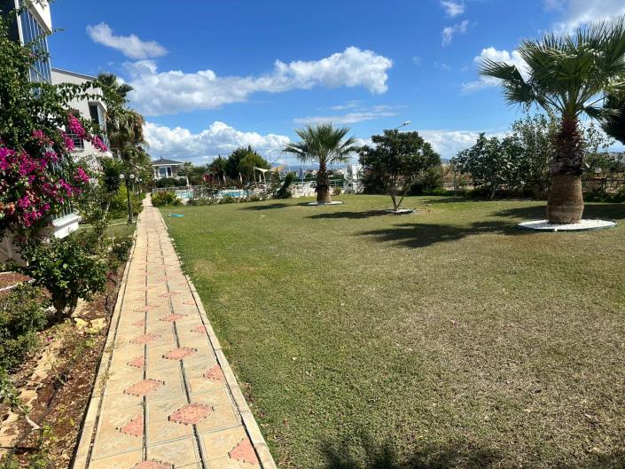 Image No.6-3 Bed Duplex for sale