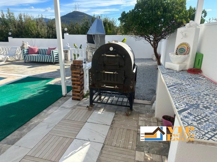 Image No.31-3 Bed Villa / Detached for sale