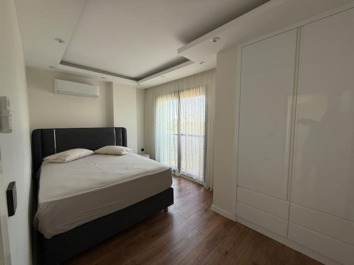 Image No.9-4 Bed Villa / Detached for sale