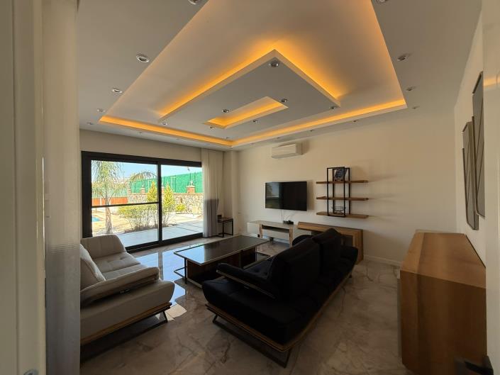 Image No.17-4 Bed Villa / Detached for sale