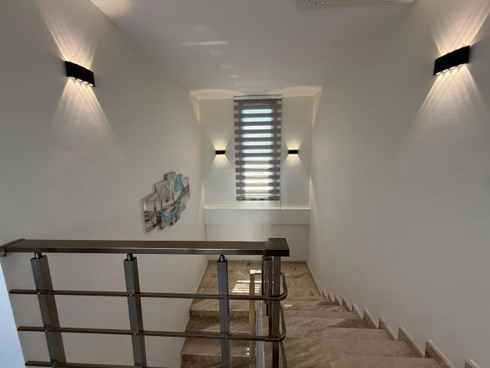 Image No.20-4 Bed Villa / Detached for sale