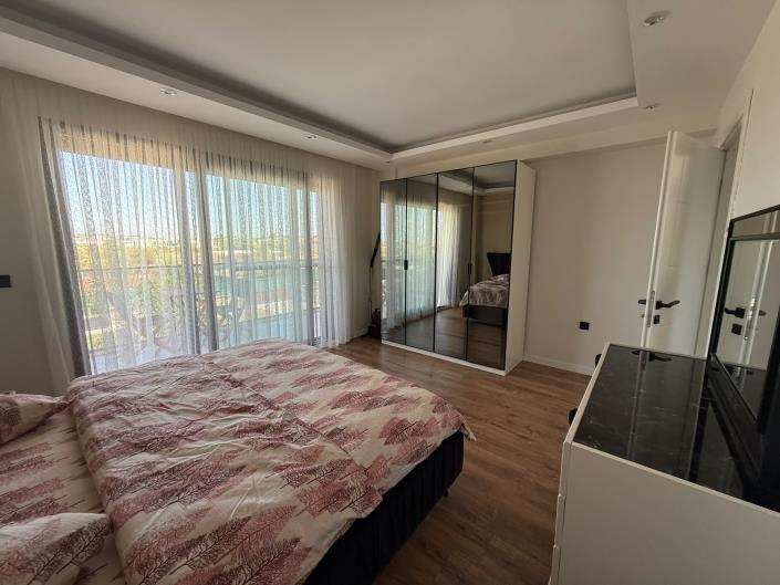 Image No.25-4 Bed Villa / Detached for sale