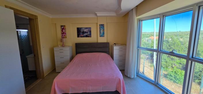 Image No.6-5 Bed Villa / Detached for sale