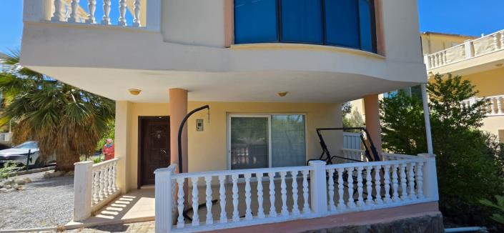 Image No.4-5 Bed Villa / Detached for sale