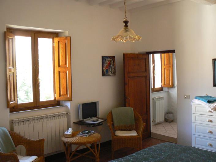 Image No.13-3 Bed Village House for sale