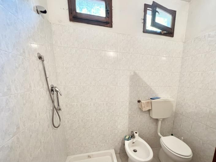 Image No.15-Maison de campagne de 3 chambres à vendre à Bagni di Lucca