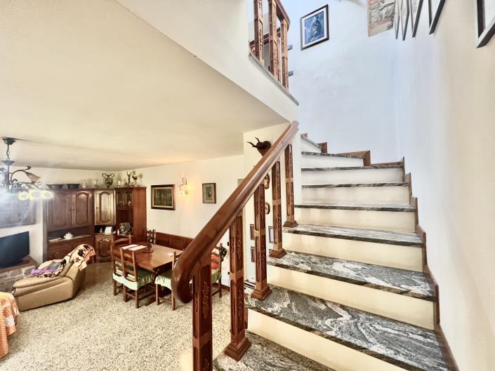 Image No.6-Maison de campagne de 3 chambres à vendre à Bagni di Lucca