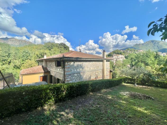 Image No.28-Maison de campagne de 3 chambres à vendre à Bagni di Lucca