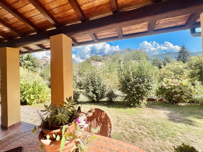 Image No.4-Maison de campagne de 3 chambres à vendre à Bagni di Lucca