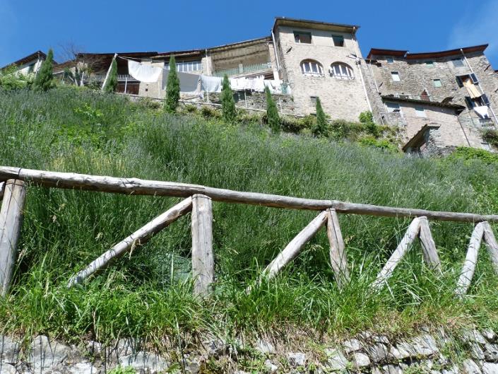 Image No.13-4 Bed Village House for sale