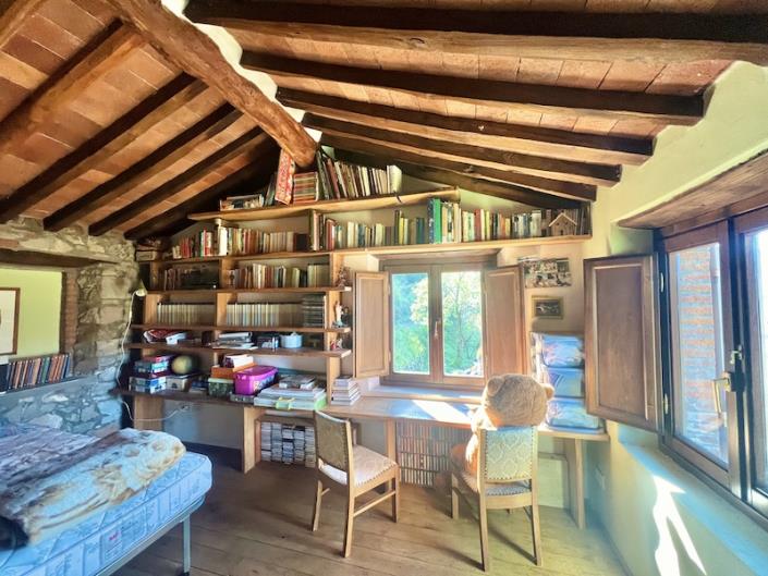 Image No.28-Maison de campagne de 3 chambres à vendre à Borgo a Mozzano