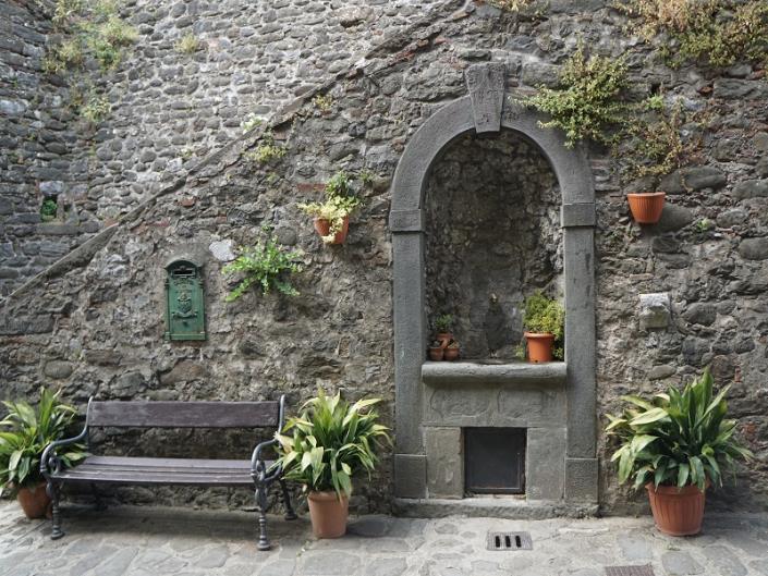 Image No.6-2 Bed Townhouse for sale